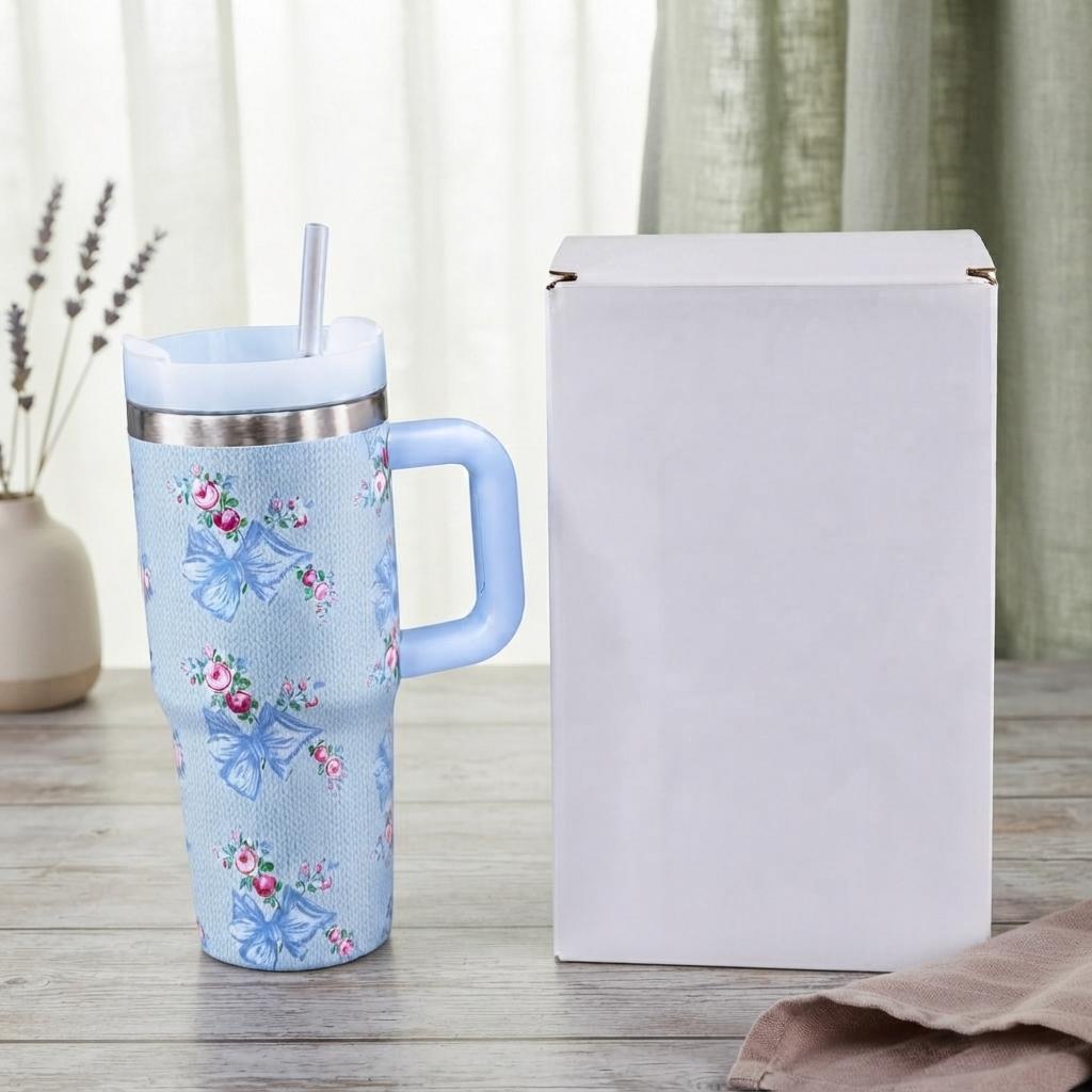 Blue Floral 600ml Tumbler - Image 1