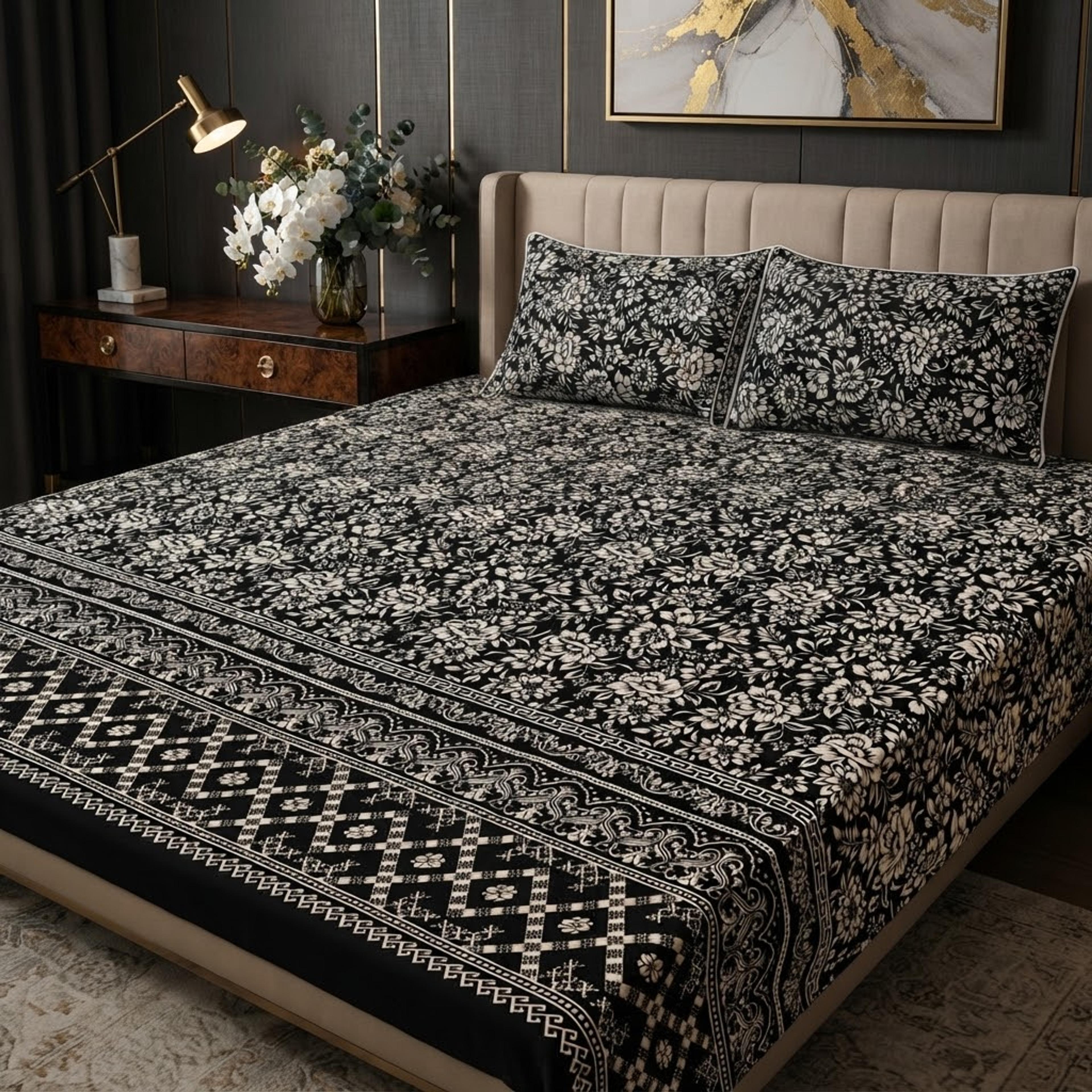 Onyx Blossom Bedsheet Set - Thumbnail 2