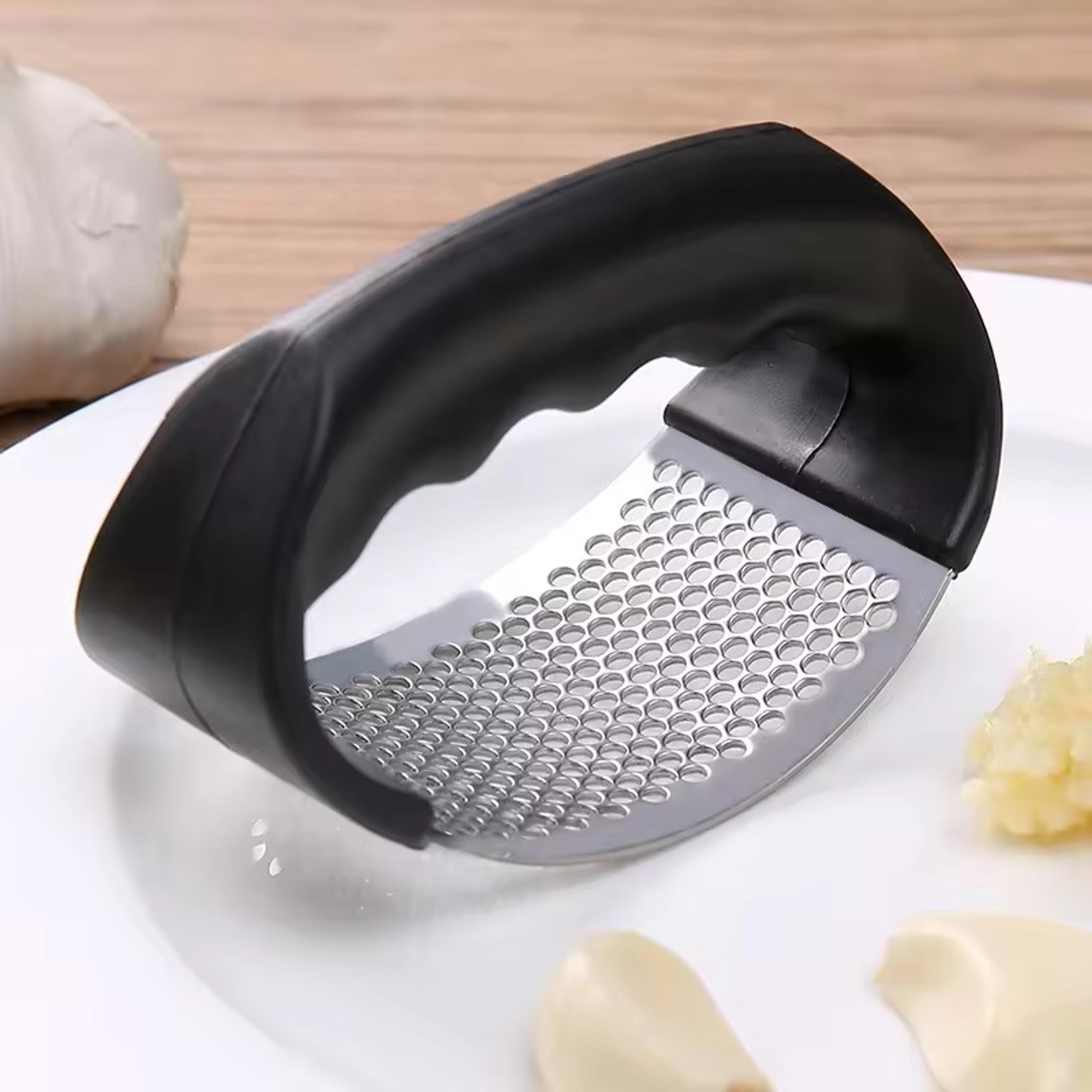 Stainless Steel Garlic Press - Thumbnail 7