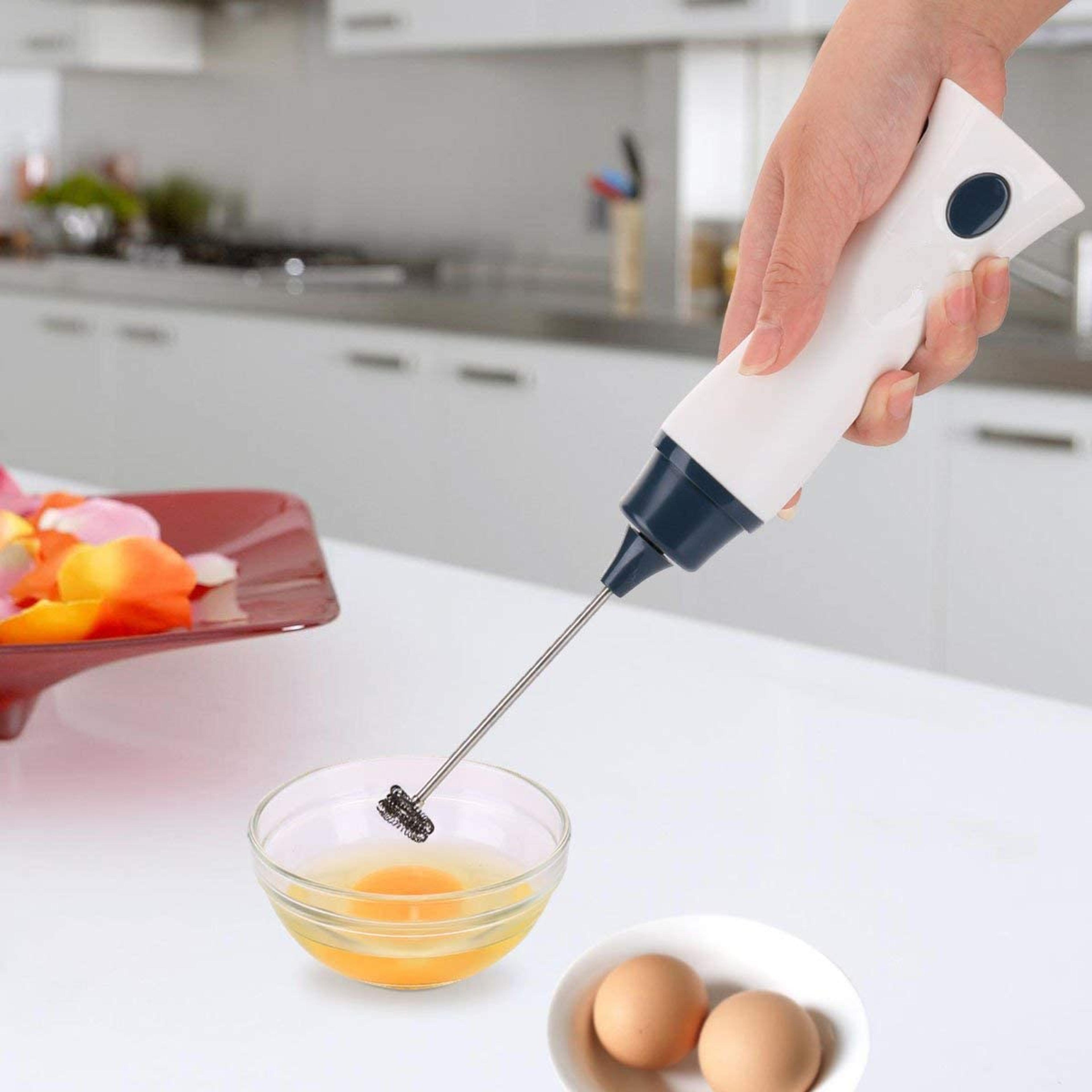 Rechargeable Handheld Milk Frother - Thumbnail 5