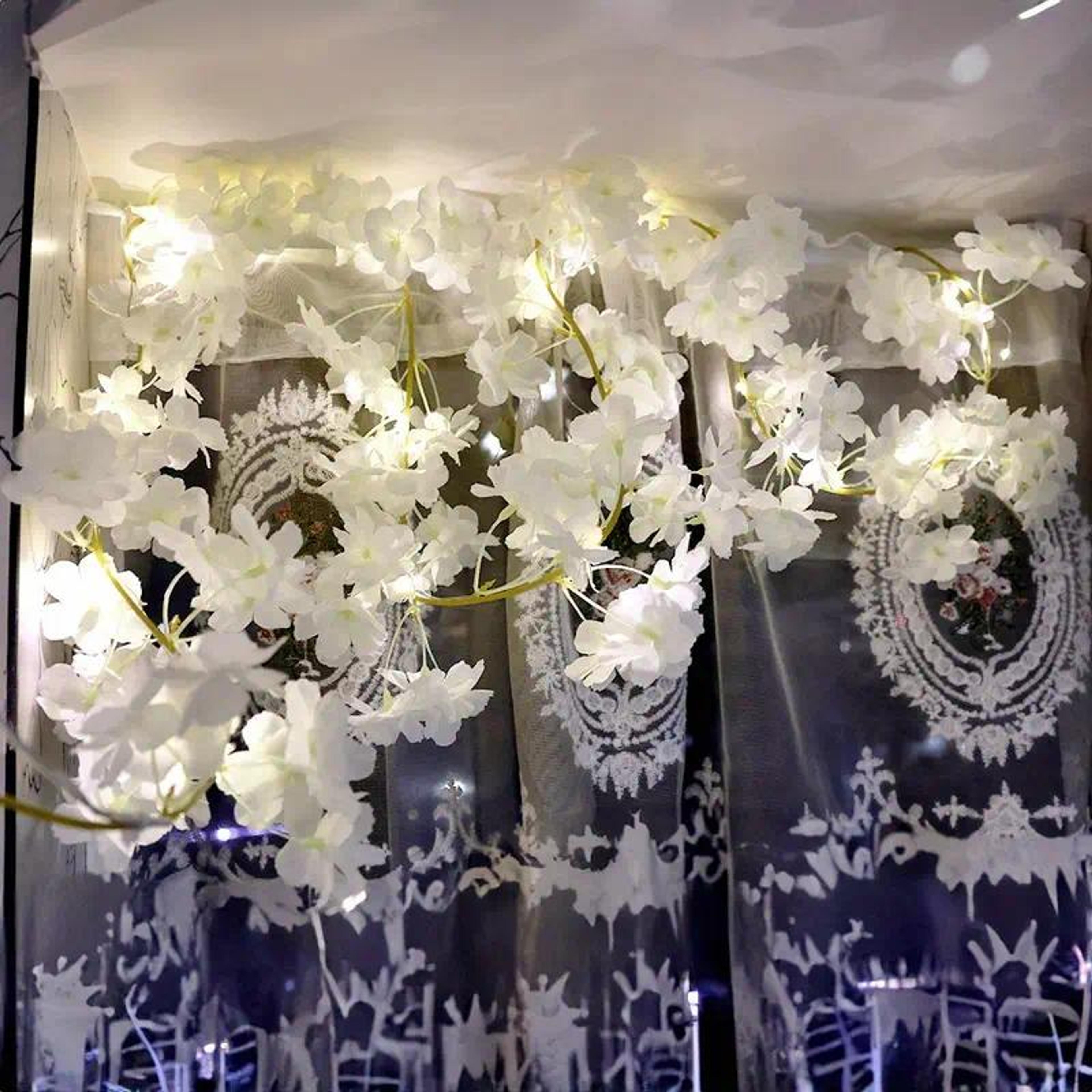 Battery LED White Bail Garland - Thumbnail 2