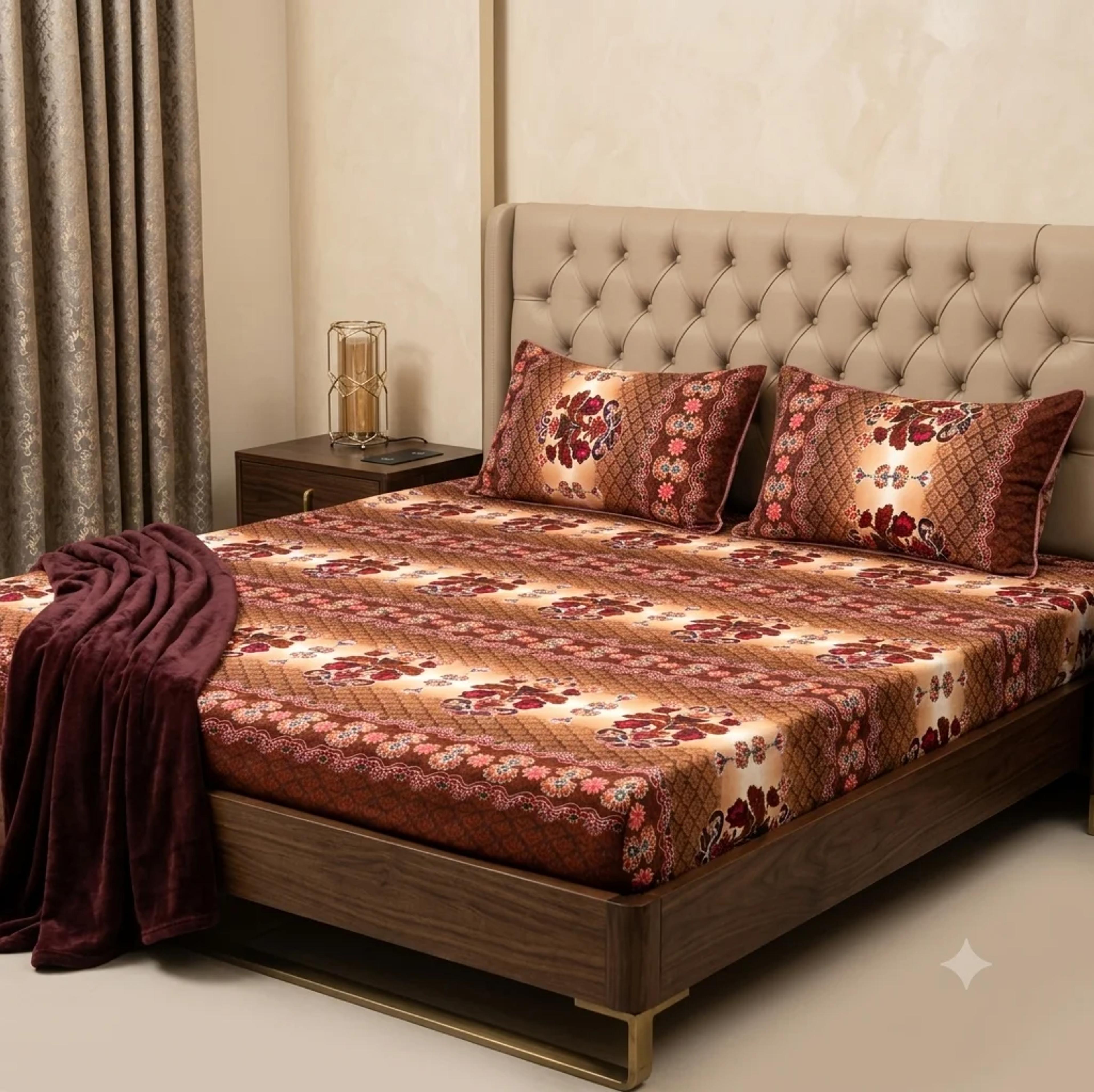 Amber Bloom Bedsheet Set - Thumbnail 1