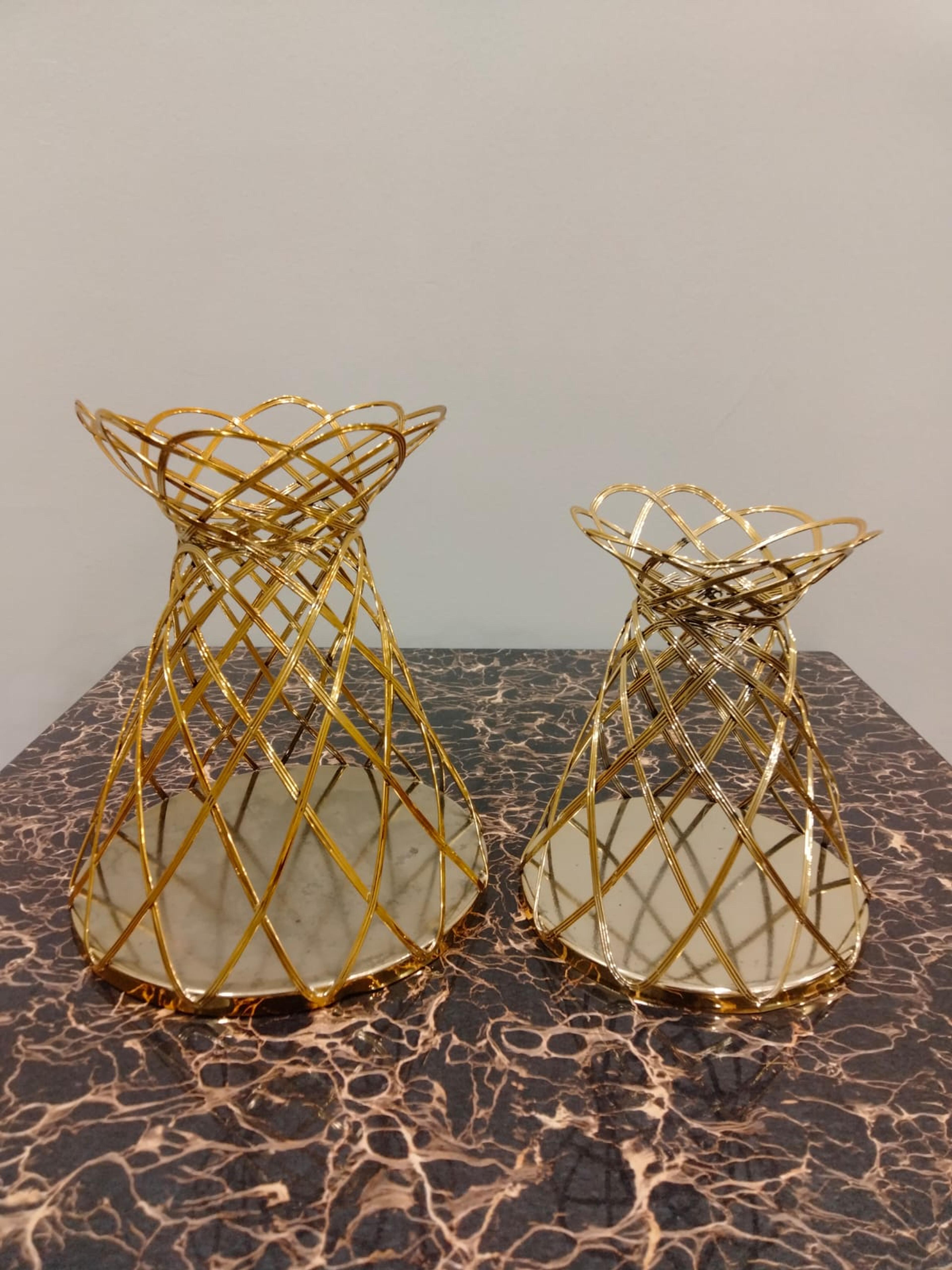 Modern Metal Table Vase - Thumbnail 2