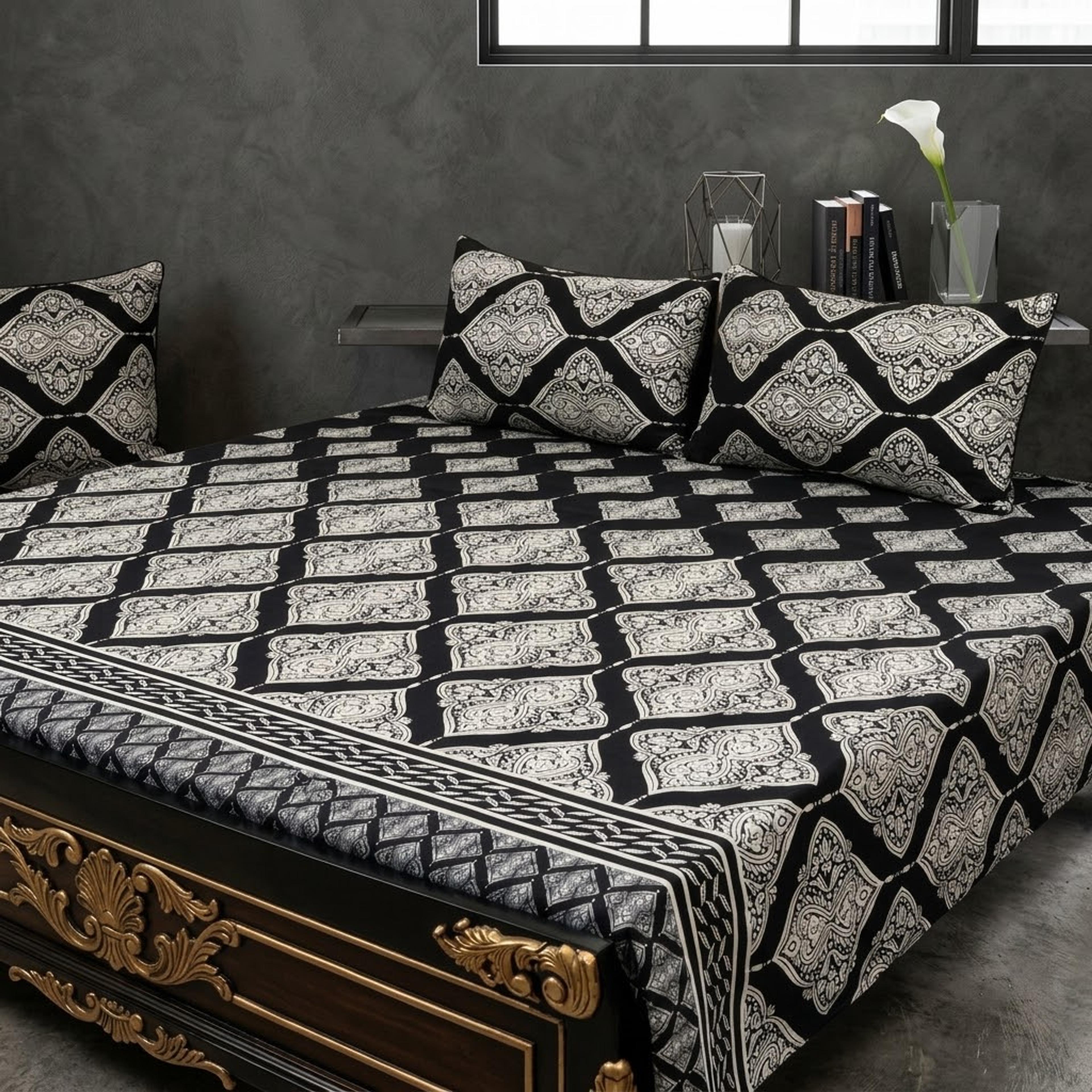 Royal Medallion Bedsheet Set - Thumbnail 3
