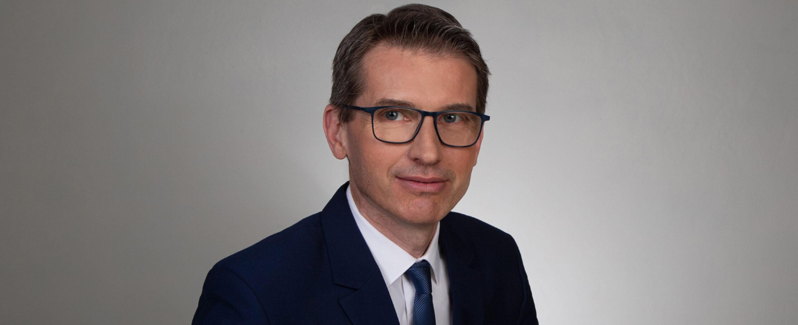 Portrait von Alain Hoxha, Vorstand