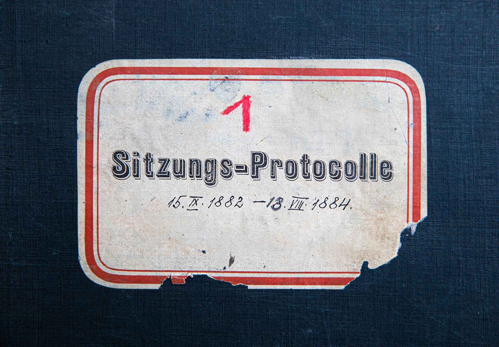 Titelblatt eines historischen Sitzungsprotokolls