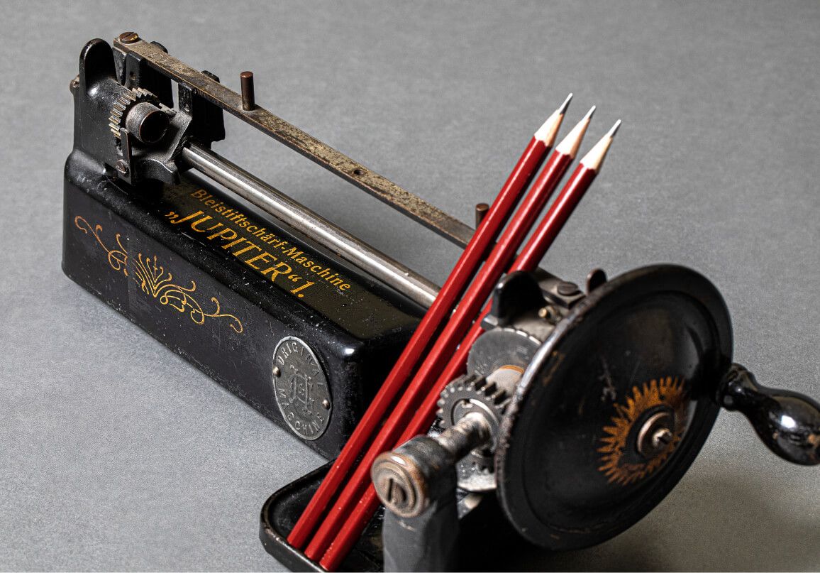 Historischer mechanischer Bleistiftspitzer