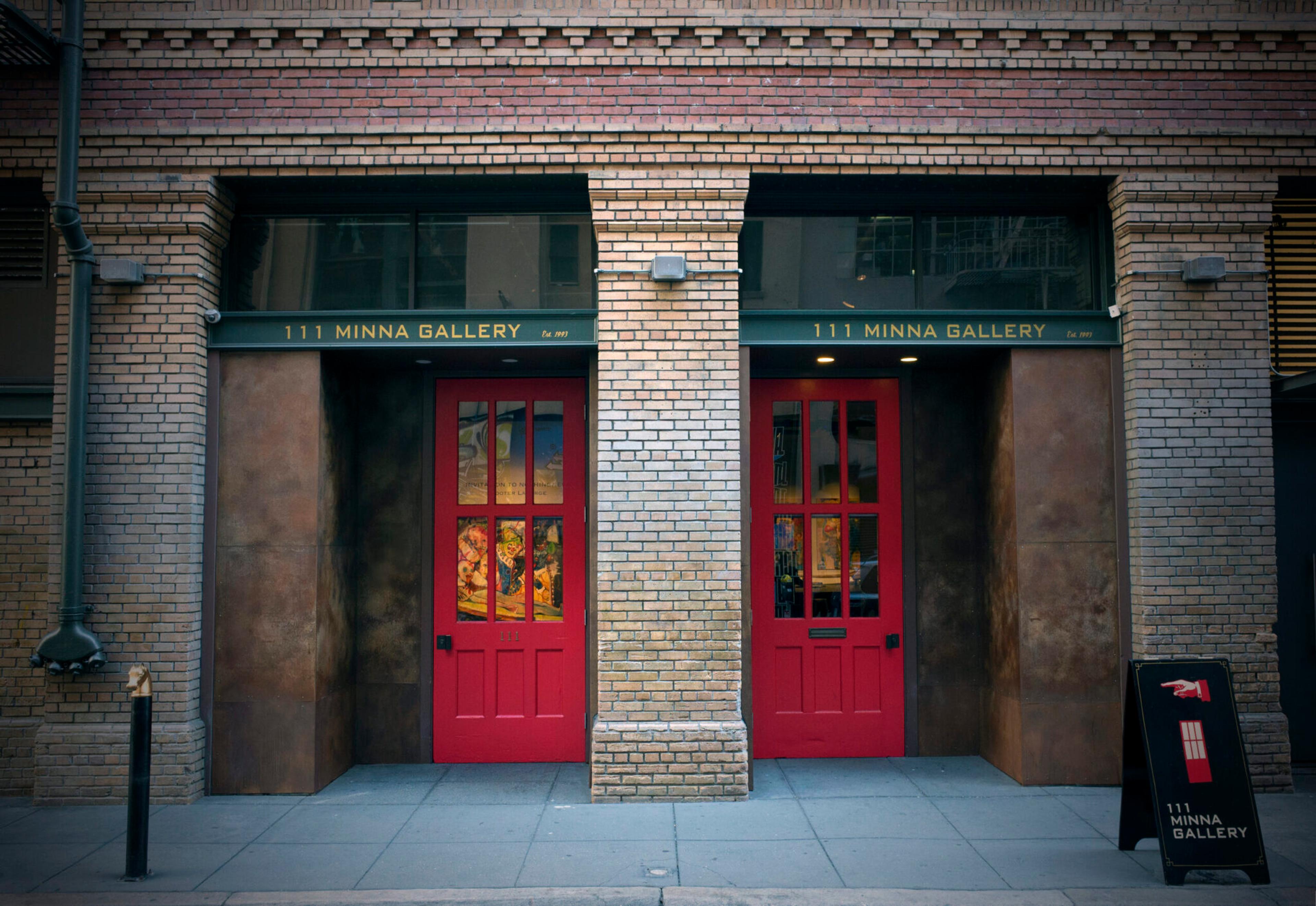 San Francisco picture of two red doors