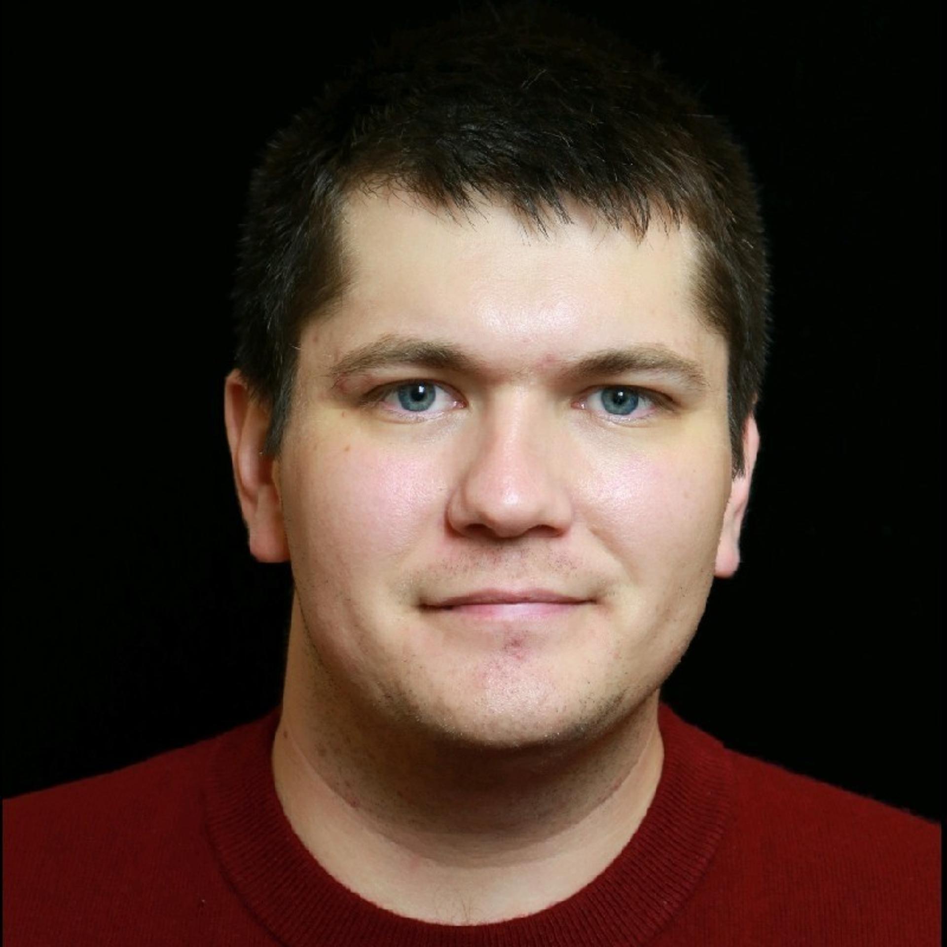 Aaron Brighton headshot