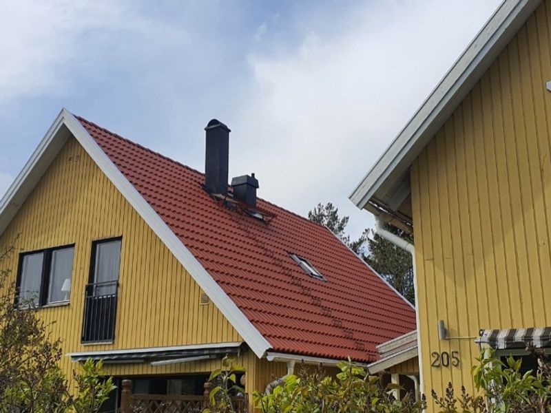 Takomläggning, Huddinge