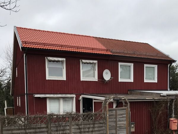 Timmerbacken, Tumba
