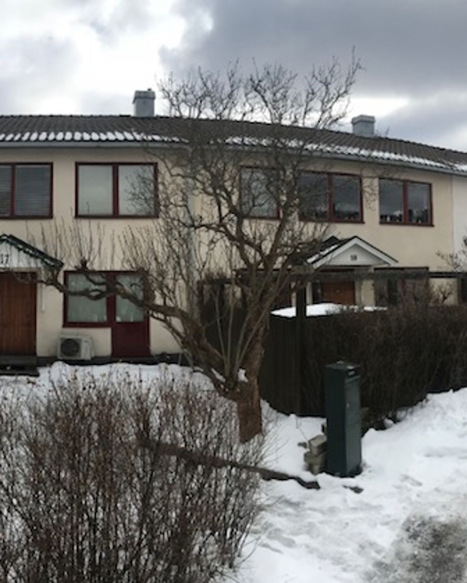 Takomläggning, Farsta