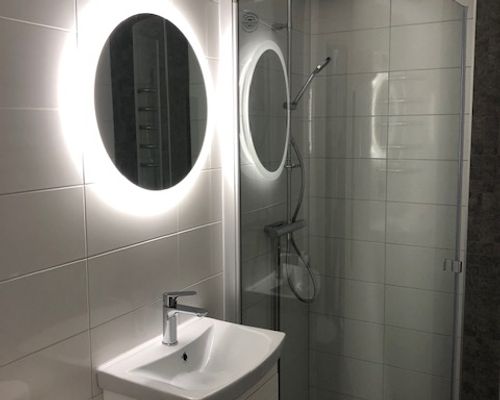 Takomläggning, Huddinge, bild 2
