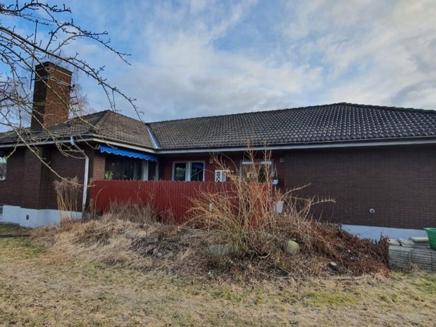 Takrenovering, Täby, bild 5