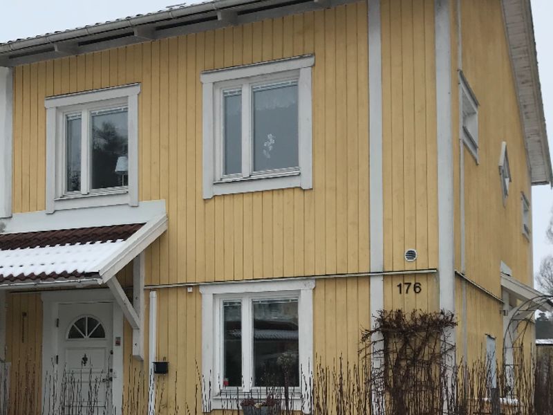 Fasadmålning, Vällingby