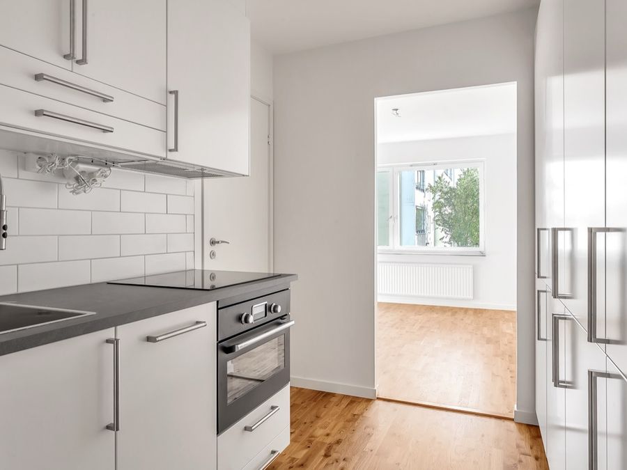 Takrenovering, Täby, bild 8