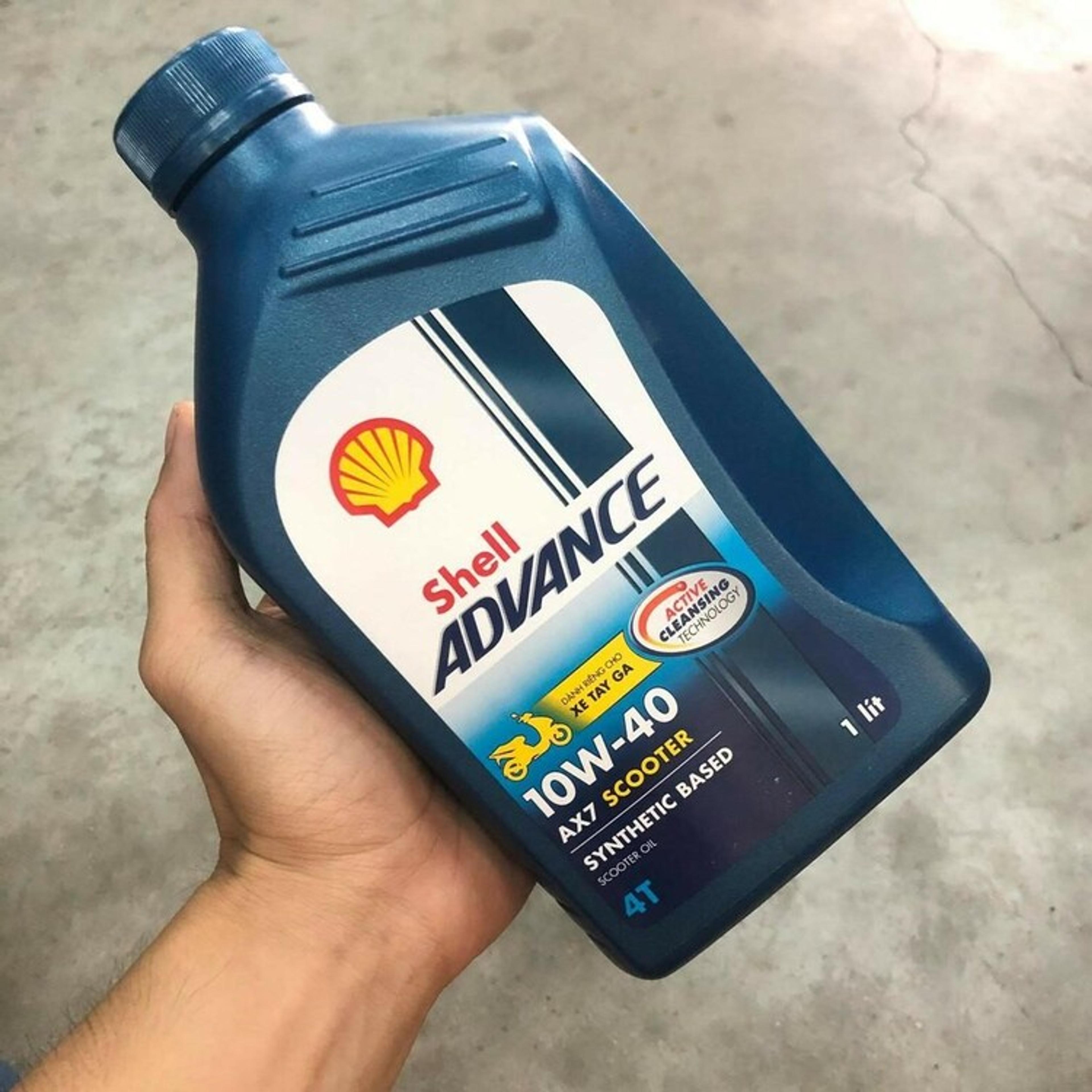 Dầu nhớt Shell Advance AX7 4-AT thích hợp dùng cho xe tay ga