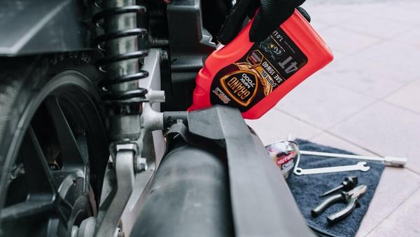 Đánh giá dầu nhớt Grand Oil - Dầu nhờn thương hiệu Việt phù hợp cho điều kiện khí hậu và địa hình tại VN