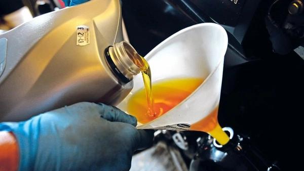 Không dùng dầu nhớt chính hãng REPSOL và cái kết
