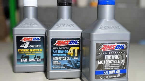 Dầu nhớt AMSOIL Synthetic Scooter 10w40 - ứng cử viên sáng giá dành cho xe tay ga