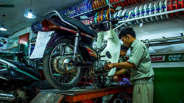 Dịch vụ sửa xe ở Thành phố Hồ Chí Minh quá tải khách sau dịch