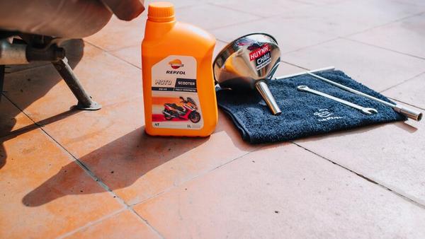 Cảm nhận đánh giá về dầu nhớt Repsol