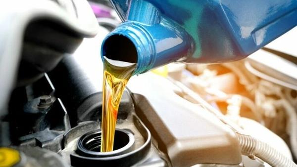 Dầu nhớt ô tô nhập khẩu của Amsoil có gì đặc biệt?