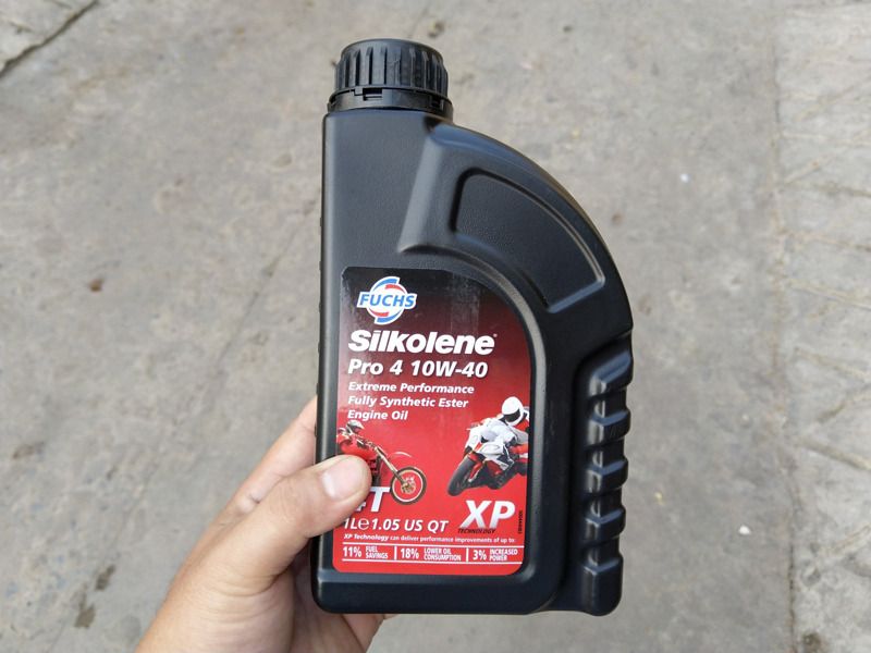 Dùng dầu nhớt Fuchs Silkolene để đi phượt có tốt không?
