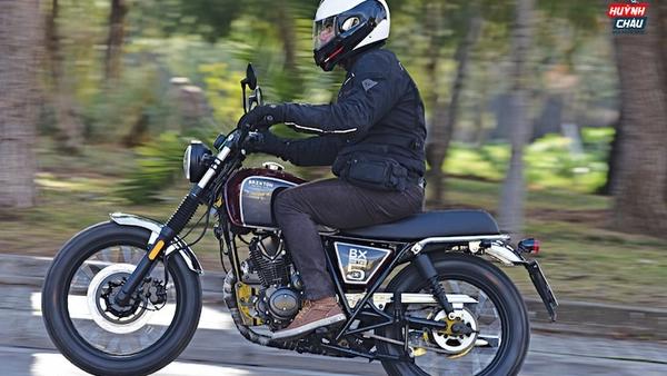 Đặt lên bàn cân: nhớt Repsol Racing và Motul 300V