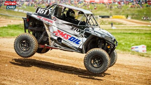 Chọn nhớt tổng hợp AMSOIL Synthetic 10w40 là người bạn đồng hành cho xe ATV/UTV