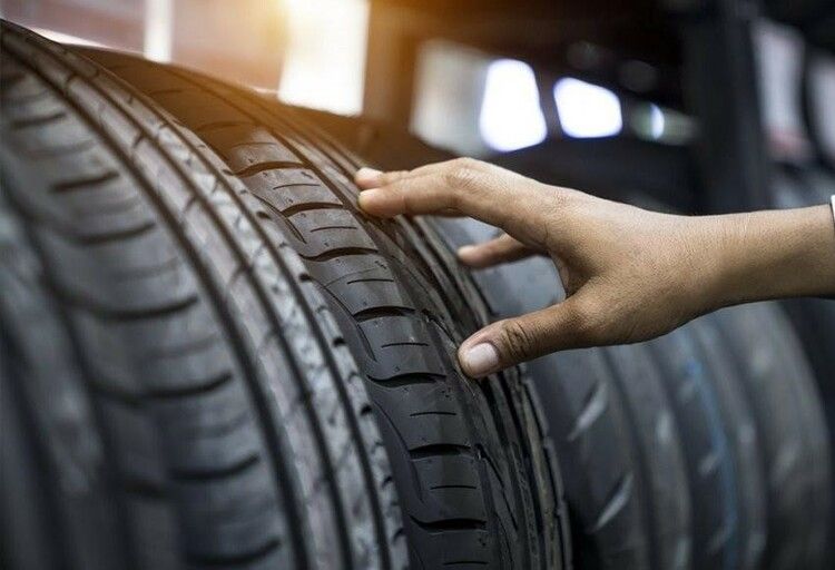 Vỏ xe không ruột là gì? Một số lưu ý khi bơm và những cách vá phổ biến
