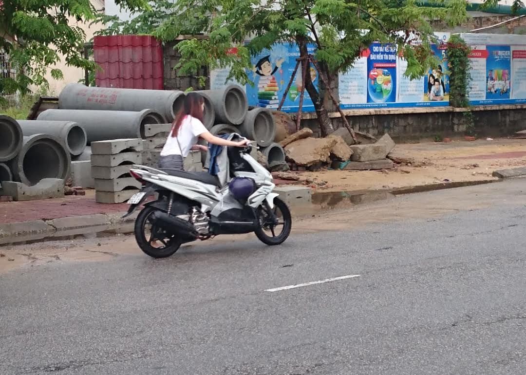 Xe máy bị tắt máy giữa đường? Nguyên nhân và cách khắc phục hiệu quả