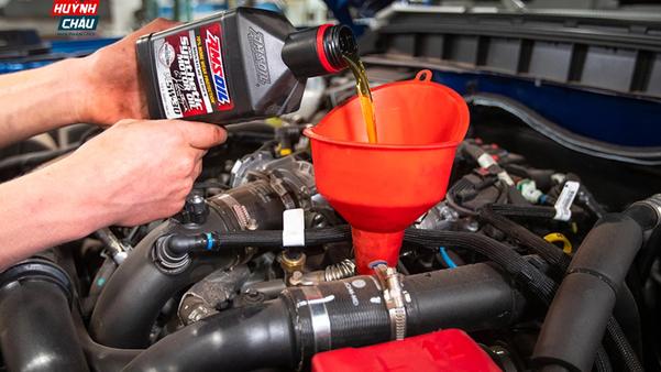 Tổng Hợp Các Loại Nhớt Xe Hơi Amsoil Cho Từng Loại Xe