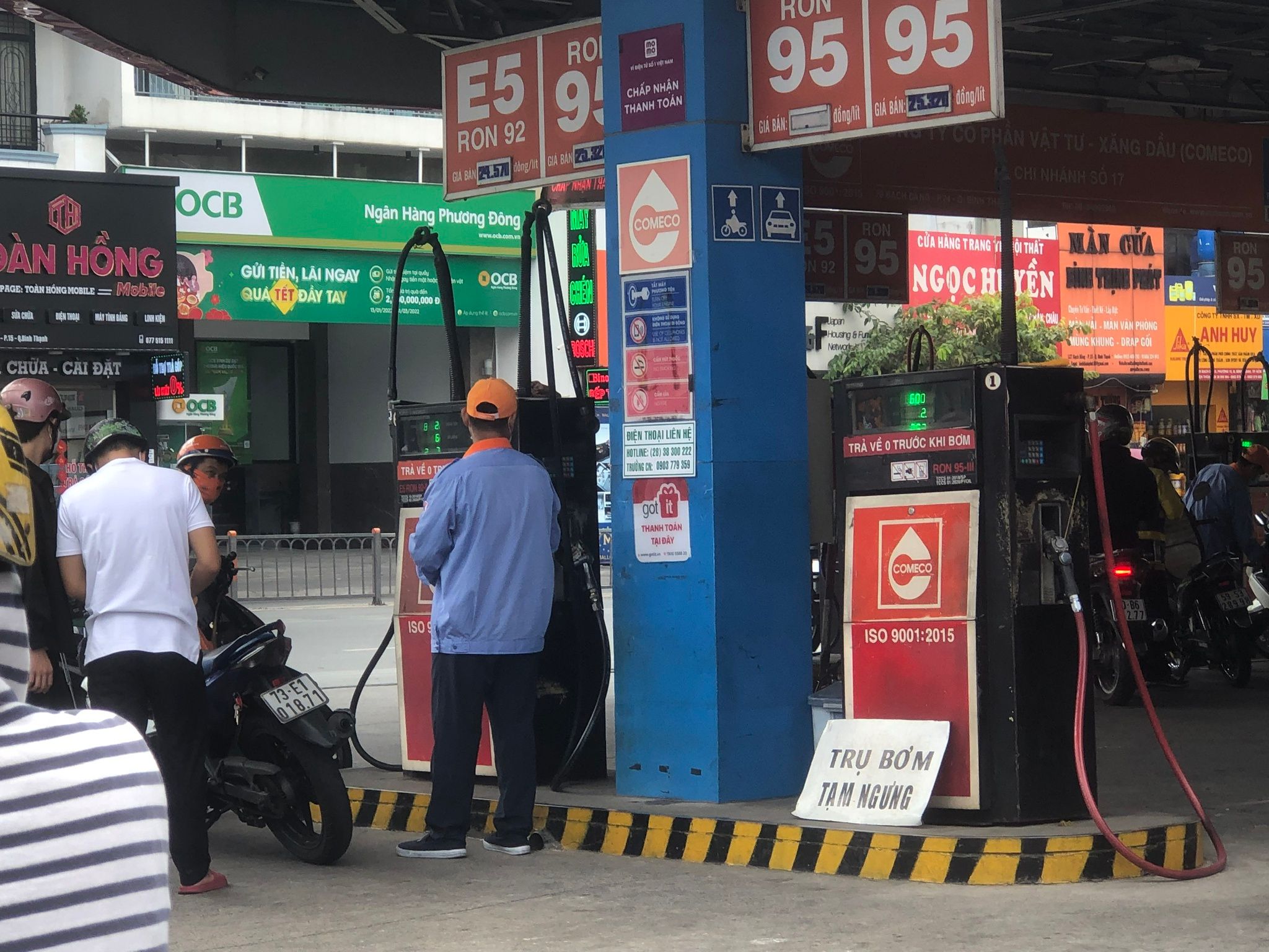 'Xăng nhiều là báo nói chớ cây xăng không có nói'
