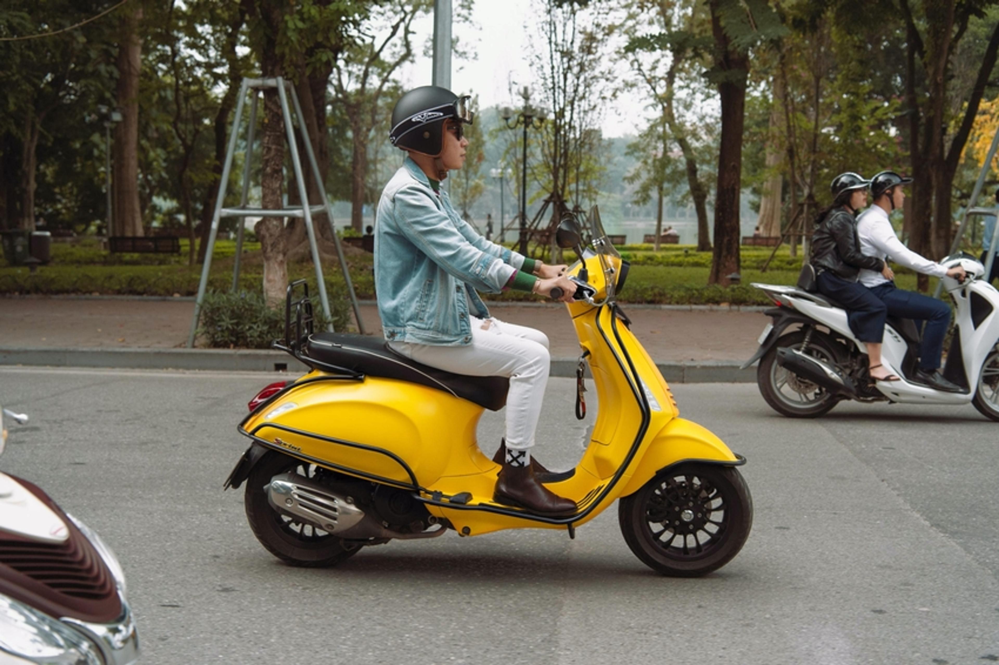 Xe tay ga cần sử dụng nhớt chuyên dụng để đảm bảo bôi trơn hiệu quả