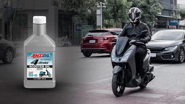 Đánh giá thực tế: Dầu nhớt Amsoil Scooter có thực sự tiết kiệm xăng trong phố?