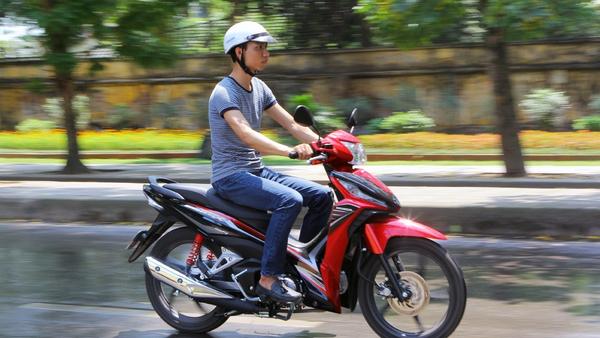 Xe máy bị rung, đâu là nguyên nhân và cách khắc phục? - Vỏ xe máy Veloce