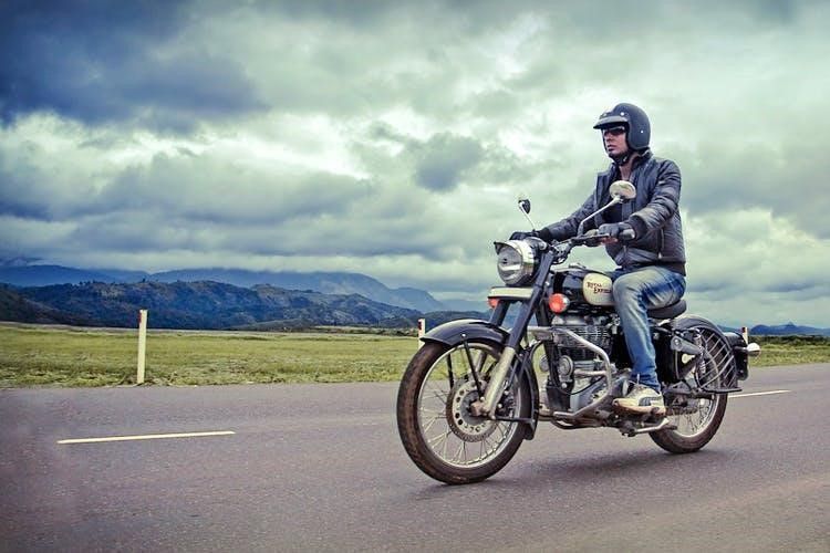 5 bí quyết giữ xe máy bền bỉ trong mùa nóng