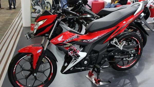 Dầu nhớt Moto Repsol - sự lựa chọn chất lượng và tiết kiệm hơn cho Honda Sonic