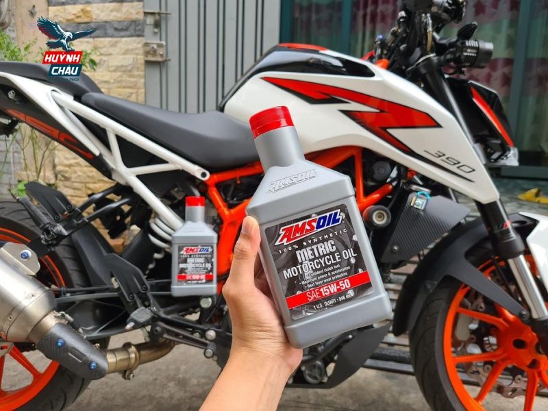 Gợi Ý Nhớt Xe PKL Hãng AMSOIL Phù Hợp Từng Dòng Xe