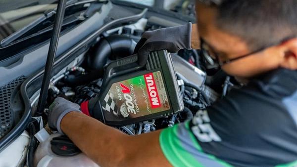 Nhân viên đại lý dầu nhớt Motul cho ô tô cần biết những thông số nào?