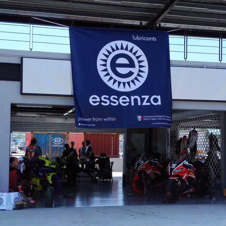 Nhớt Essenza có tốt không?