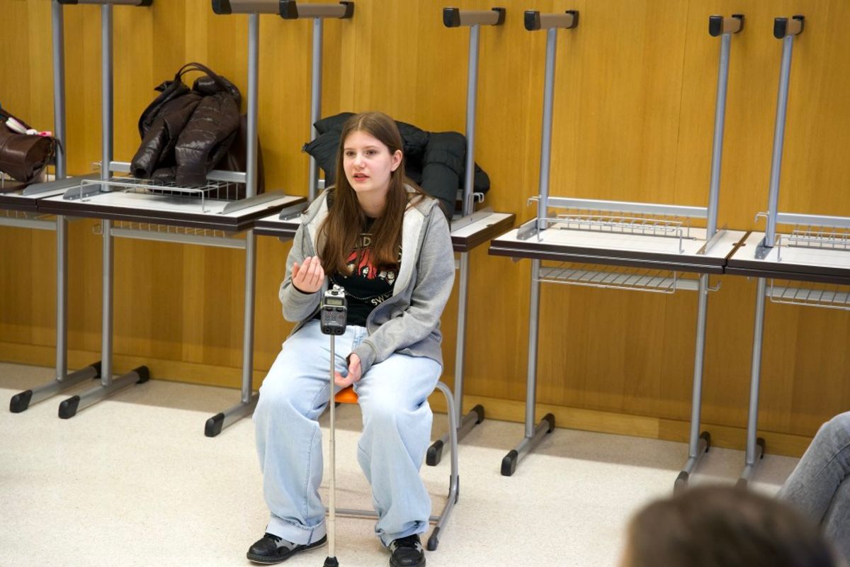 3A: THEATERWORKSHOP "LOCKER ROOM TALK ZUM THEMA MÄNNLECHKEET".