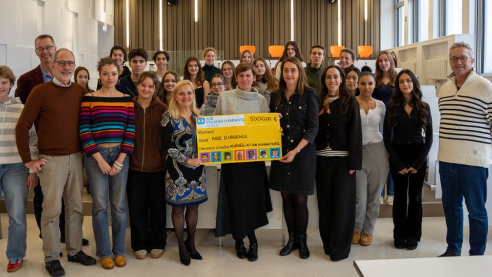 ONG "ATHÉNÉE ACTION HUMANITAIRE": REMISE DE CHÈQUE À SOS VILLAGES D'ENFANTS MONDE-LUXEMBOURG