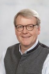 Steve Kayser, Attaché à la Direction