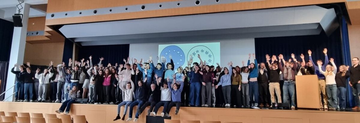 CONFÉRENCE-ATELIER DÉBAT AVEC PLANTU.