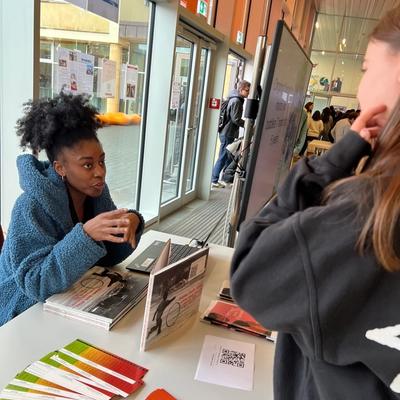 4C7: 1erPRIX DU CONCOURS SUR L'ÉDUCATION POLITIQUE — photo 35