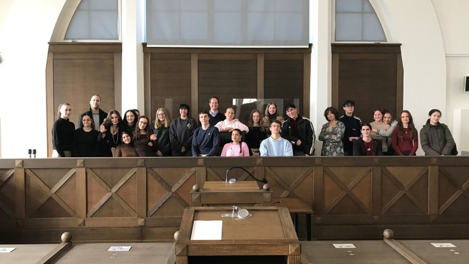 3R: Visite vum Stater Tribunal d'Arrondissement