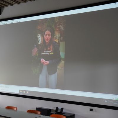 4C7: 1erPRIX DU CONCOURS SUR L'ÉDUCATION POLITIQUE — photo 8