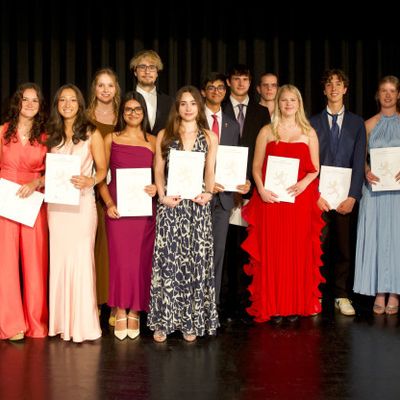 La cérémonie de la remise des diplômes de fin d'études secondaires 2025 — photo 1